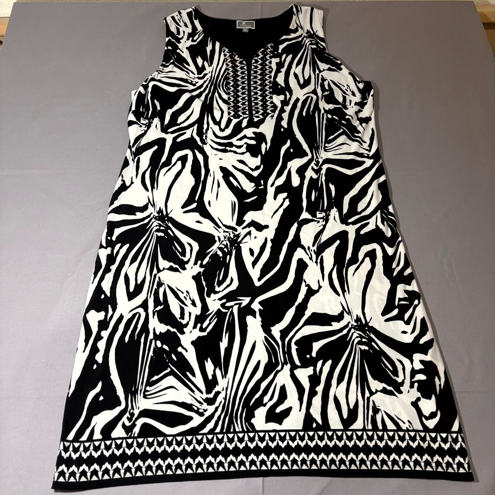 Jm Collection Sheath Dress Womens 3X Black White Floral Split Neck Beaded Detail